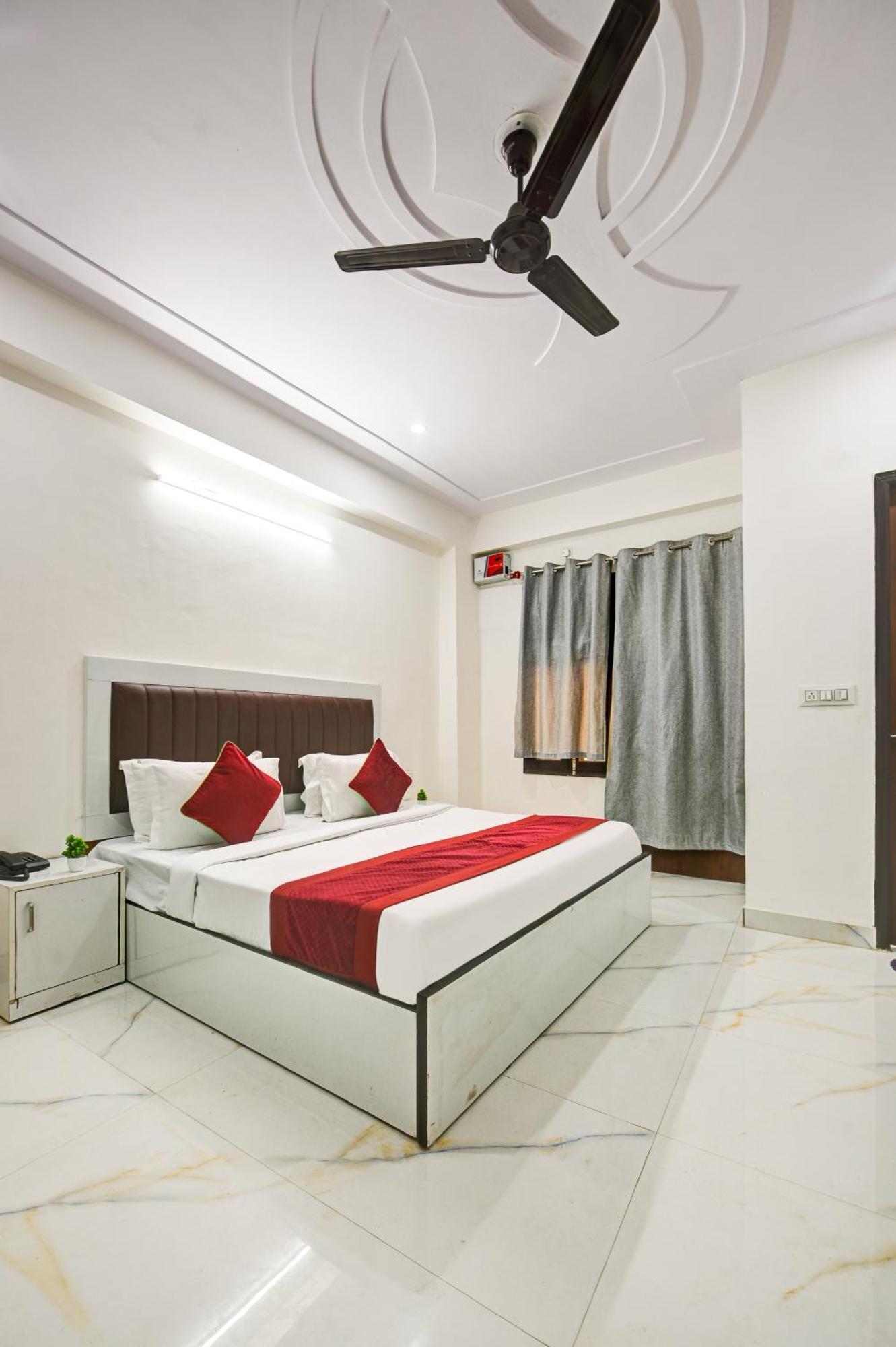 Hotel Krishna Tower Delhi  Luaran gambar