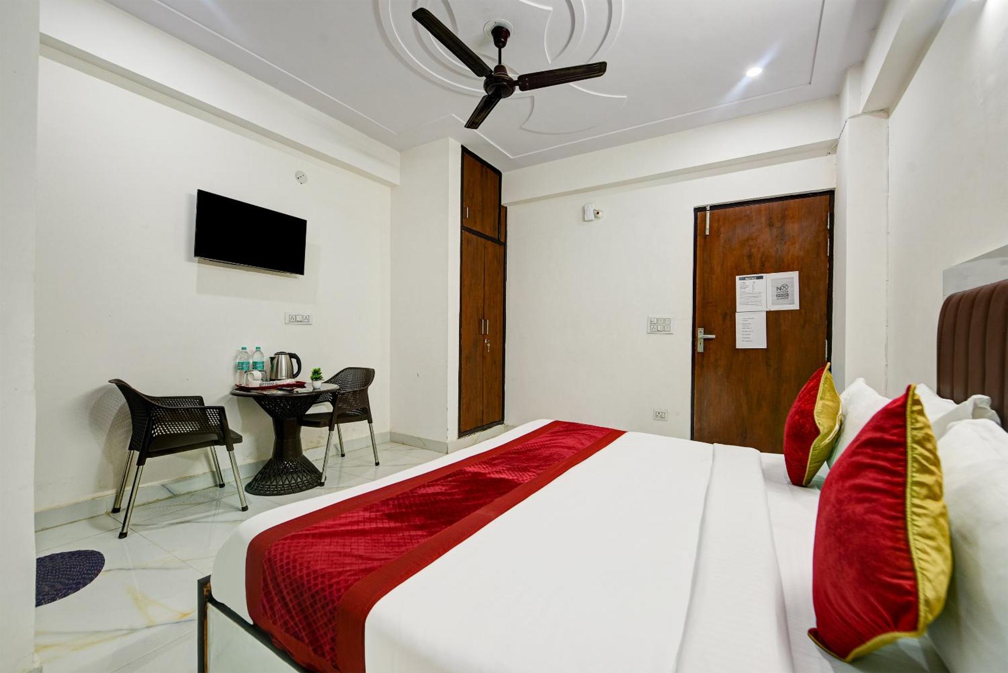 Hotel Krishna Tower Delhi  Luaran gambar