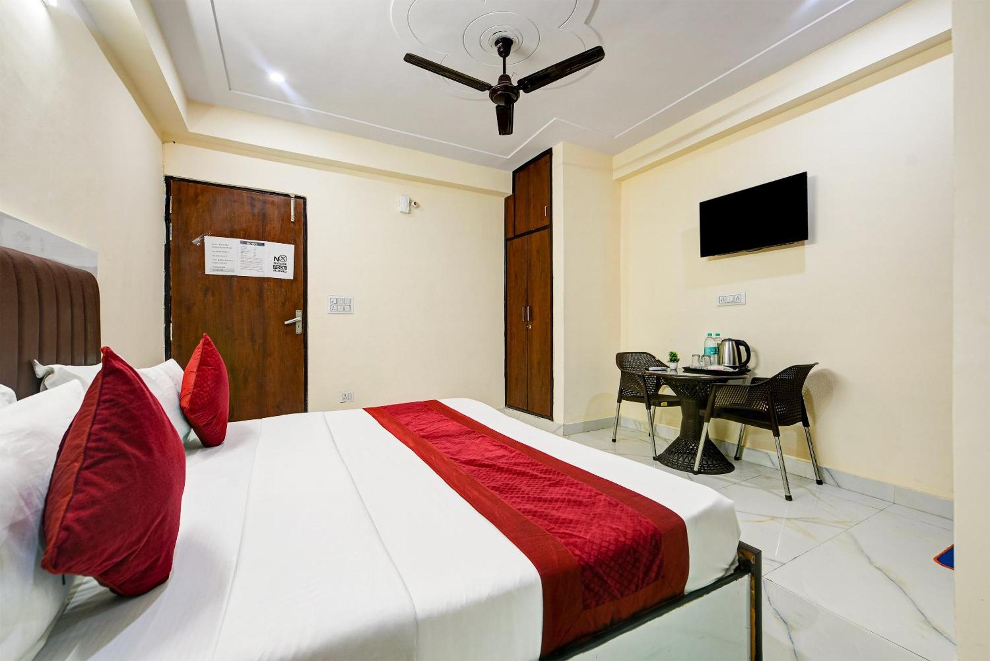 Hotel Krishna Tower Delhi  Luaran gambar