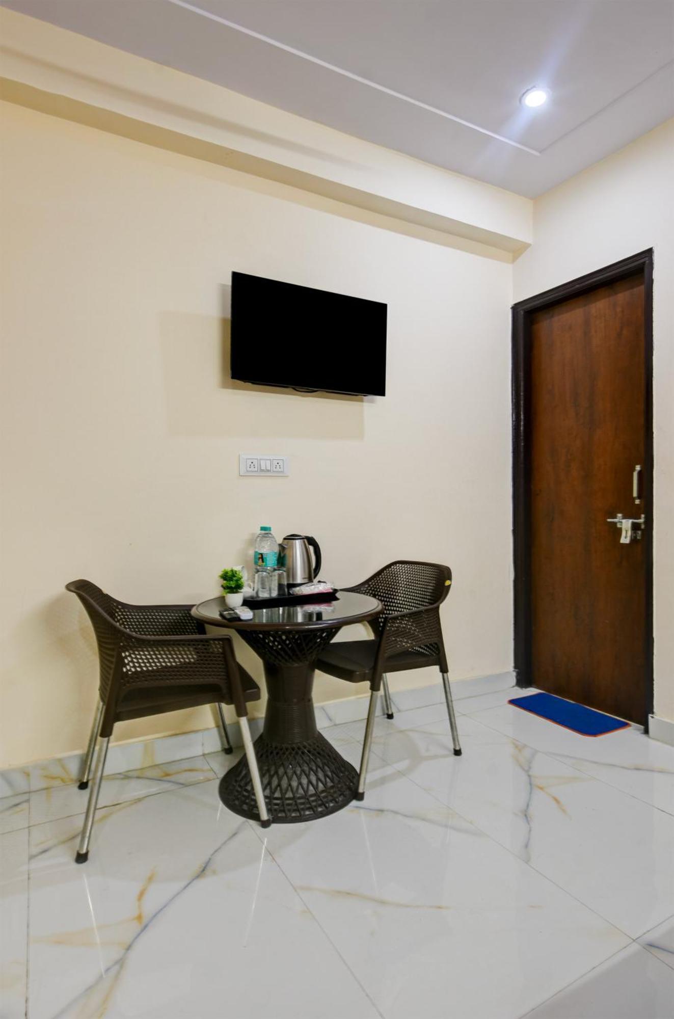 Hotel Krishna Tower Delhi  Luaran gambar