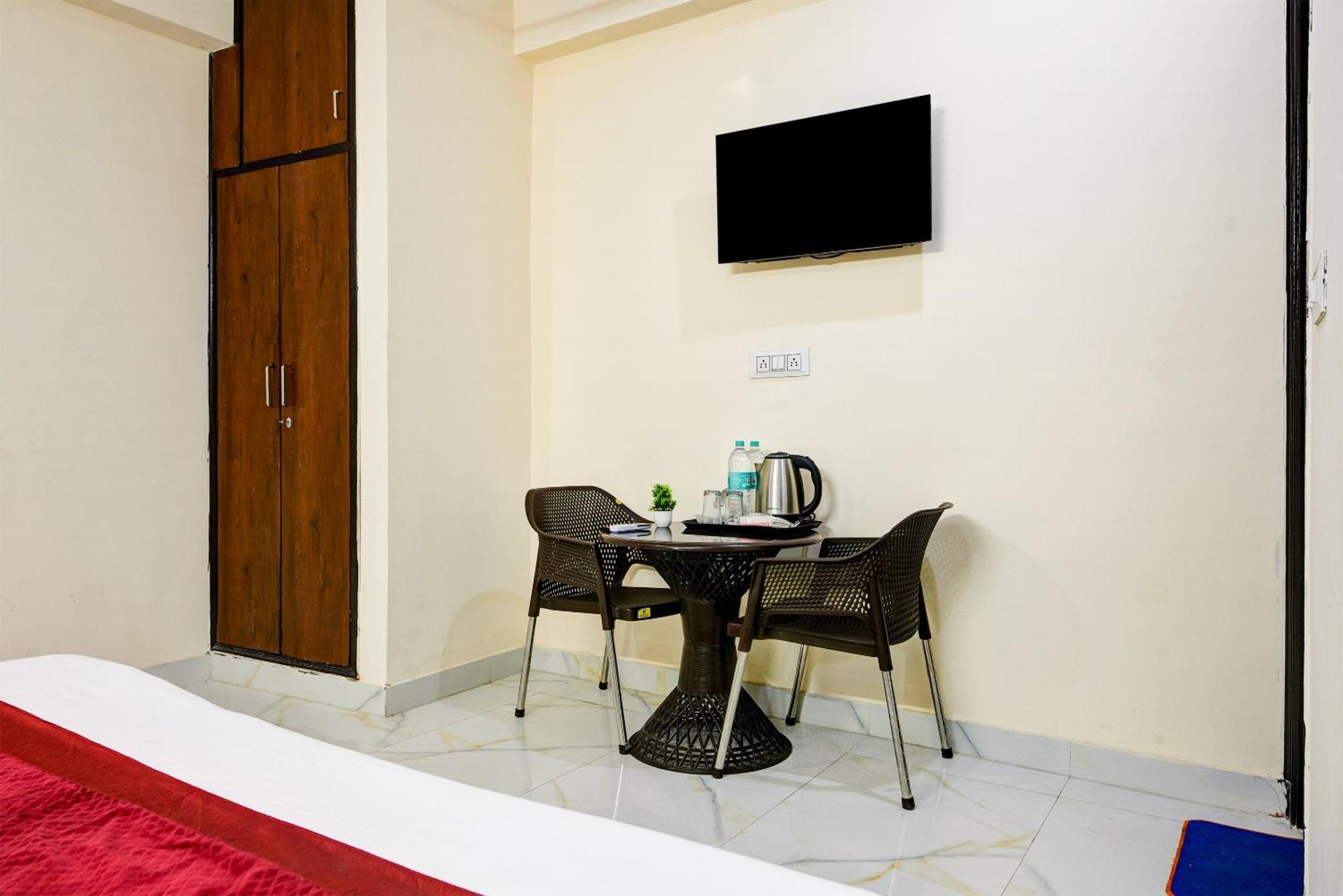 Hotel Krishna Tower Delhi  Luaran gambar