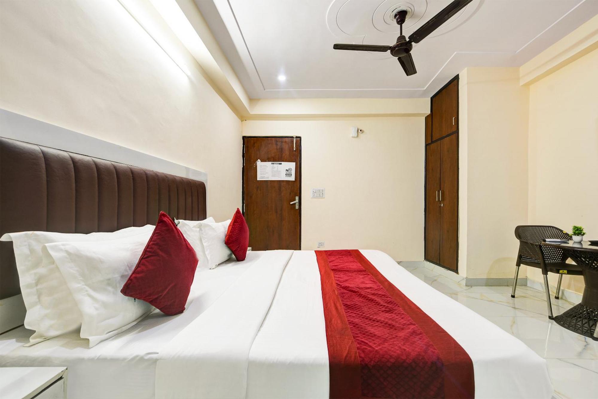Hotel Krishna Tower Delhi  Luaran gambar