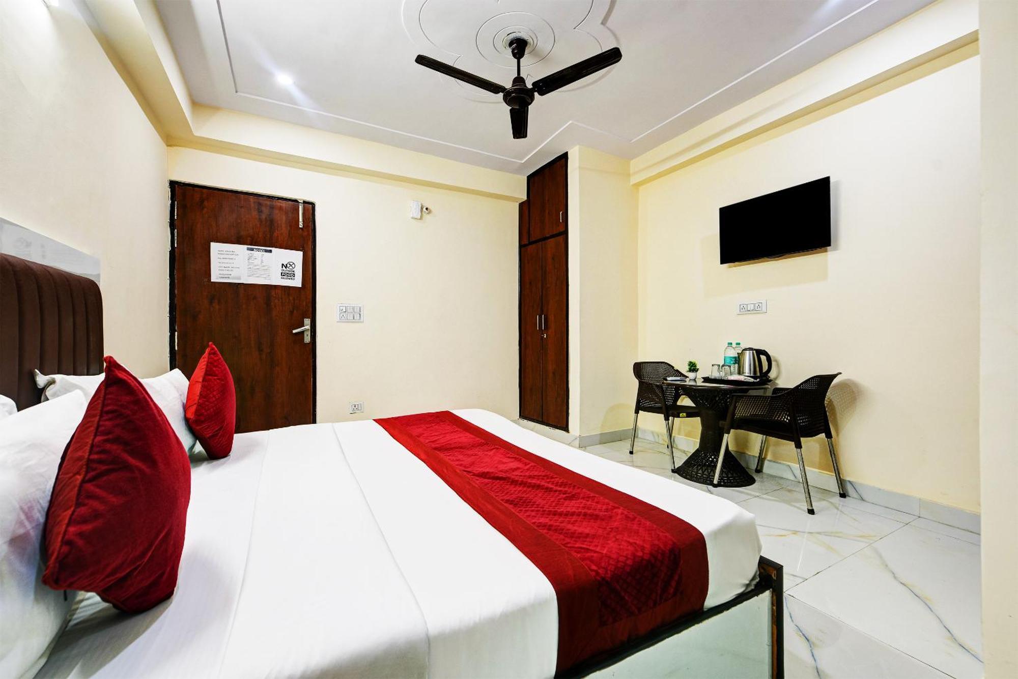Hotel Krishna Tower Delhi  Luaran gambar